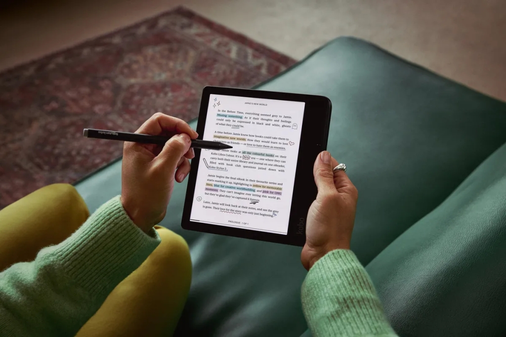 How do e-readers and e-ink technology work?